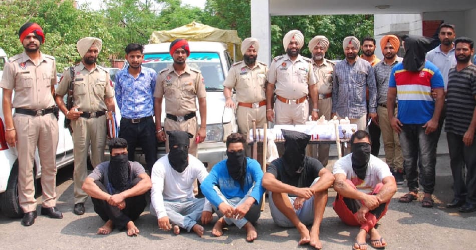 firing, encounter, gangsters encounter, police gangsters firing, crime, kapurthala police, punjab