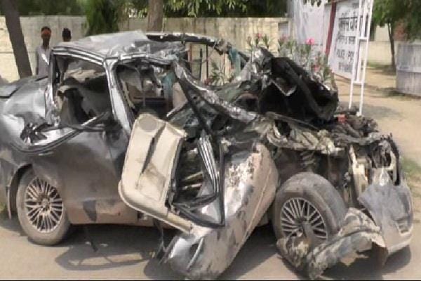three boys killed in road accident in karnal, returning from manali