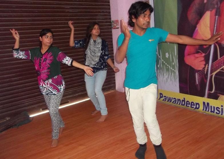 Learning dance summer camp