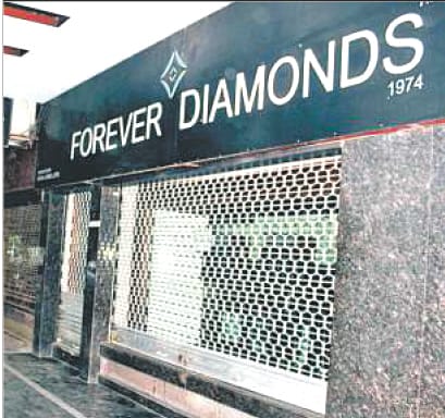 robbery, loot, jewellers robbery, jeweller showroom robbery, chandigarh court, chandigarh crime