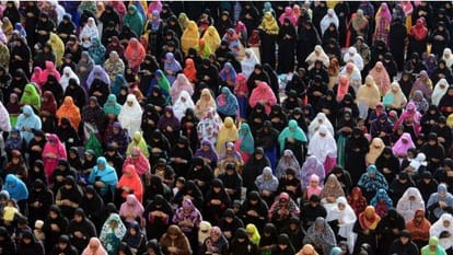 muslim women say hum khawateen