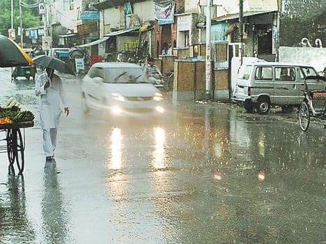 7 people died due to thunderstorm
