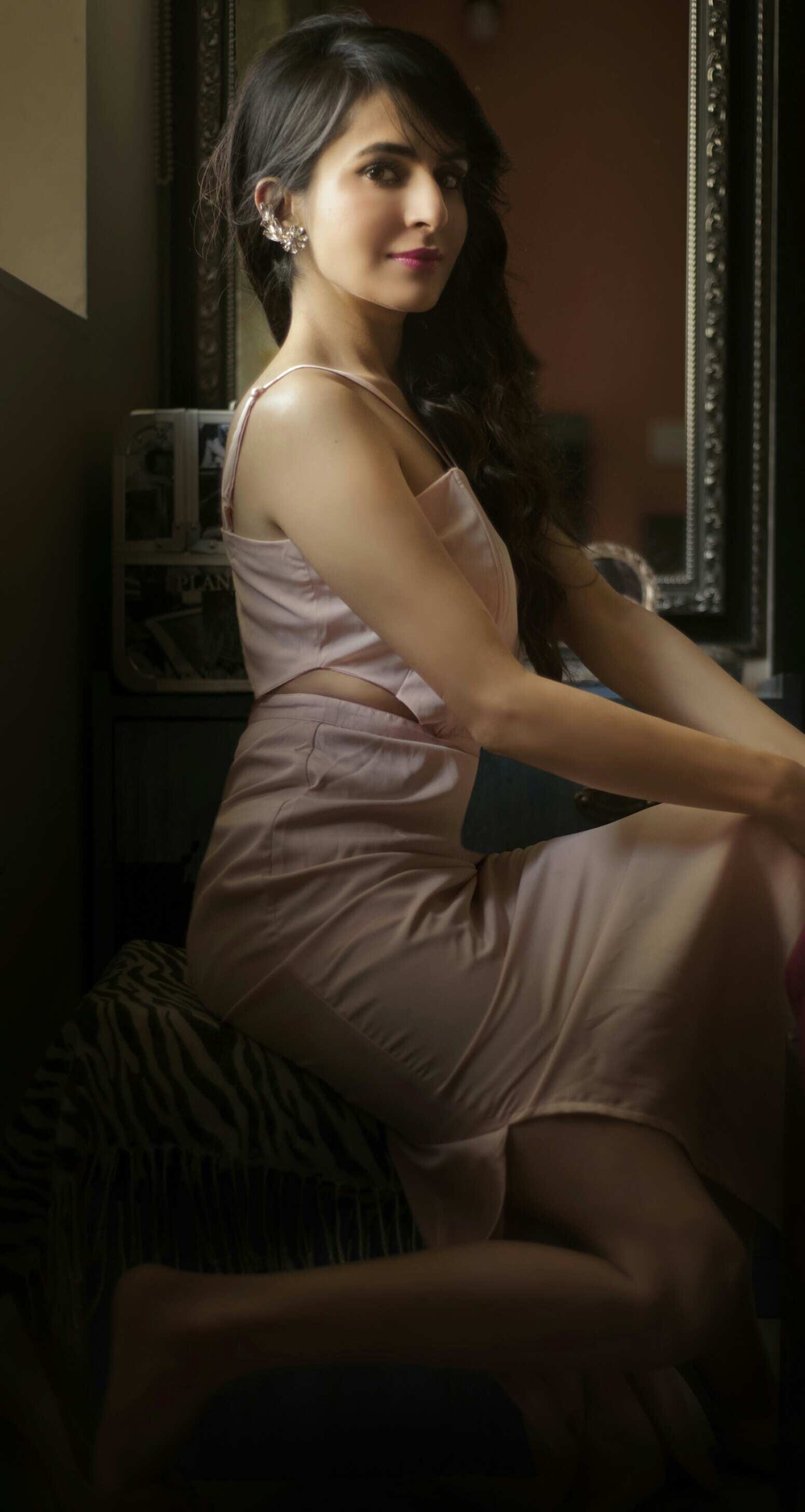 roop durgapal hot photoshoot