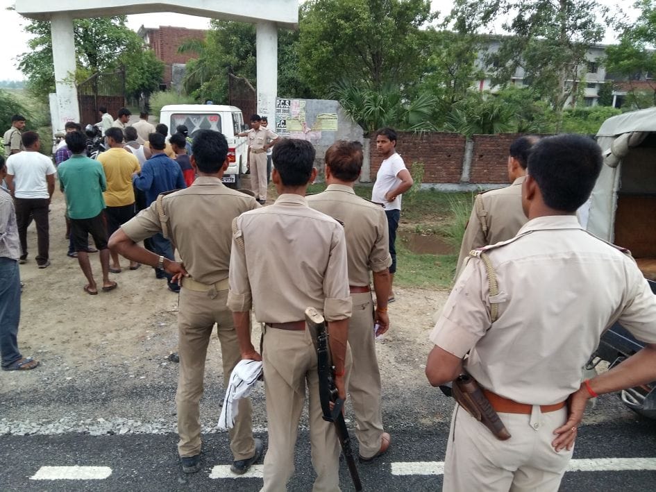 Amid tight security, came on muscle father