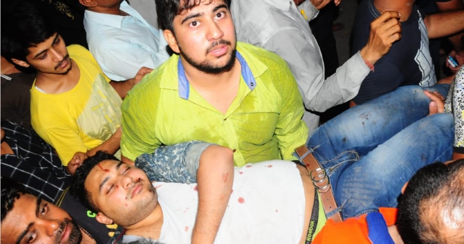 boys beaten, rohtak boys beaten, police brutally beated two boys, rohtak police beated boys, rohtak