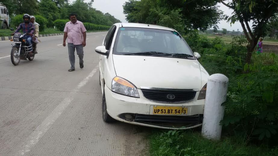 shoot out driver, car looted