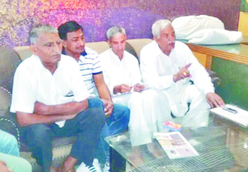 Rewari sp, no off, duity on, police men, rewari news