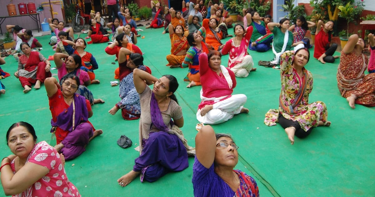 Each class has studiously yoga