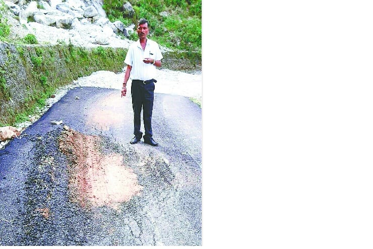 Shama-ramari became upset at the way tar-vivacious