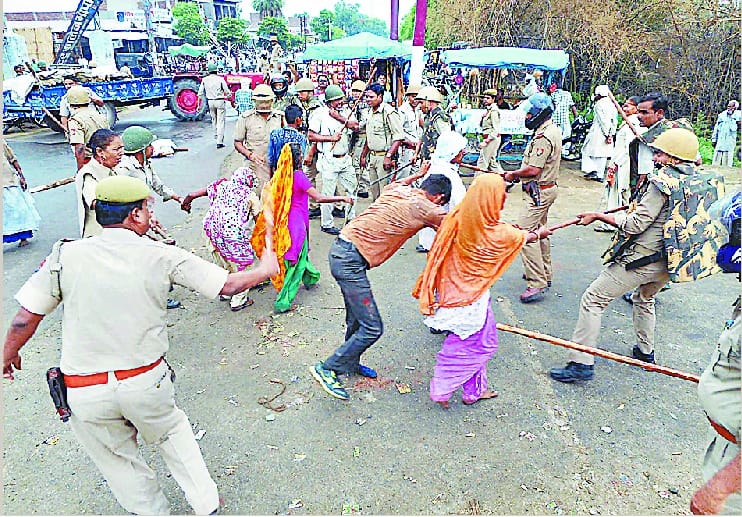 Threw stones at police, vandalized