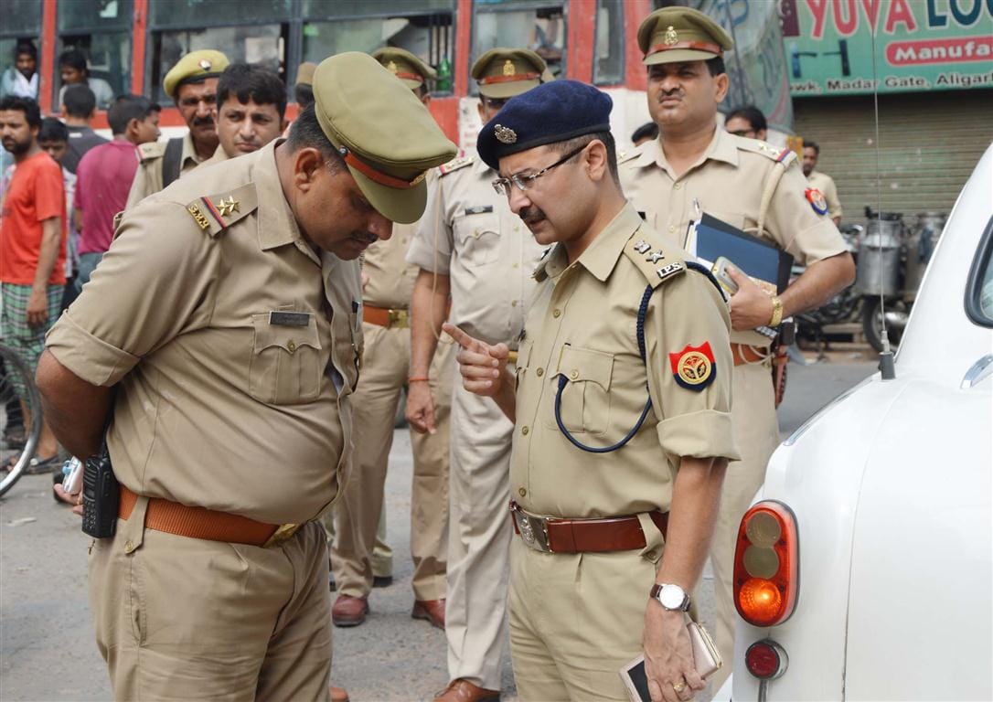 Normal real conditions on the road , police deployed