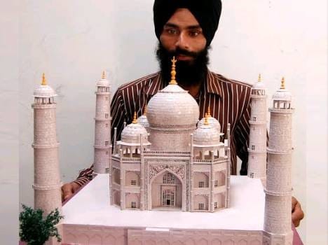 bashindey, paper artist gurpreet singh, world recrod, ajab gajab people, weird people