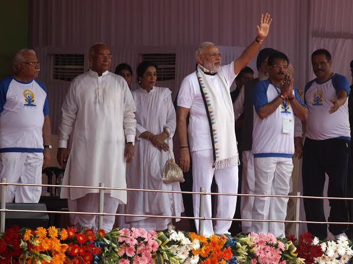 narendra modi, narendra modi in chandigarh, international yoga day, narendra modi in capitol complex