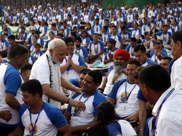 narendra modi, narendra modi in chandigarh, international yoga day, narendra modi in capitol complex