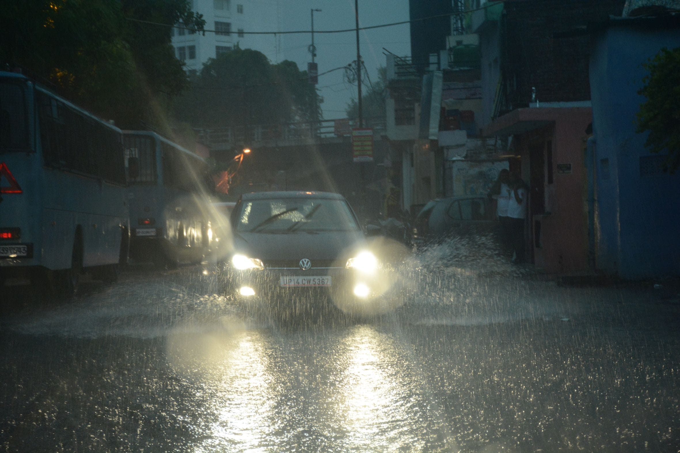 monsoon rain pics of lucknow