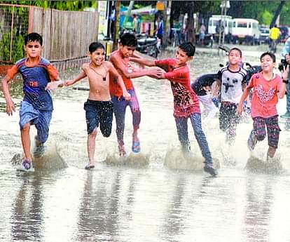 Heavy rainfall brings relief in shimla
