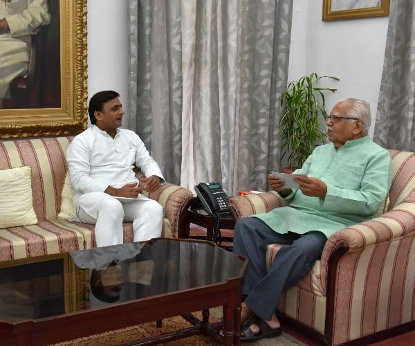 governor ram naik comments on probe of SP govt projects.