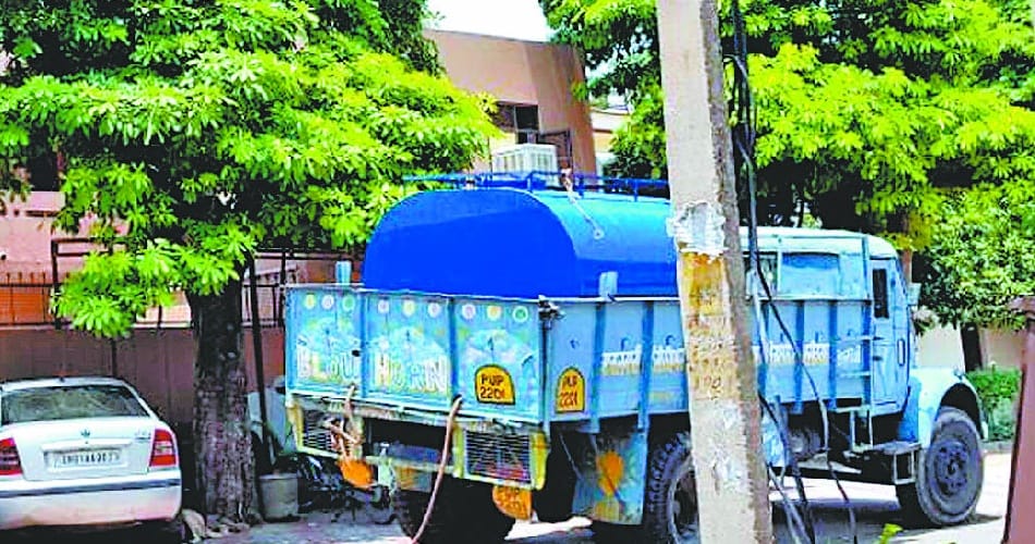 water crisis, mohali water crisis, mp house water tank, mohali government, mohali