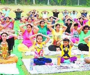 International Yoga Day show enthusiasm, Yoga by 15 thousand people