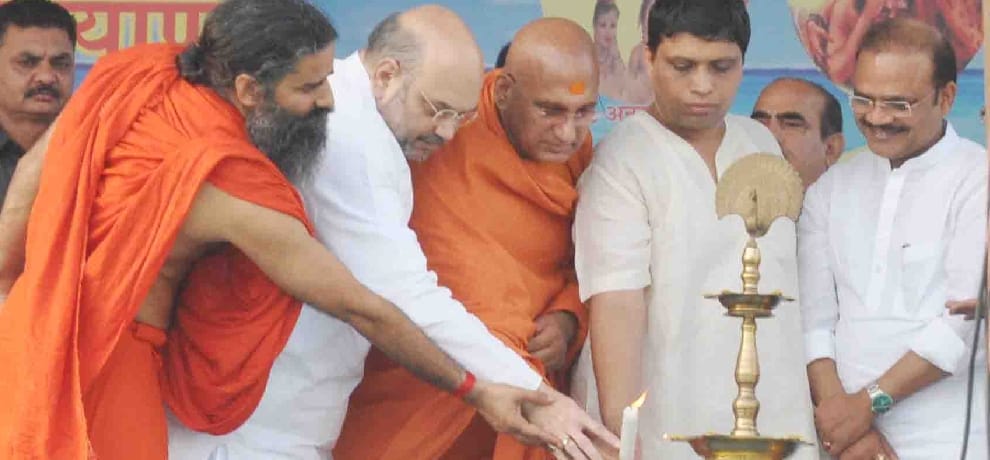 After Sri Baba Ramdev show strength, the sum on the pretext of 'show of strength'