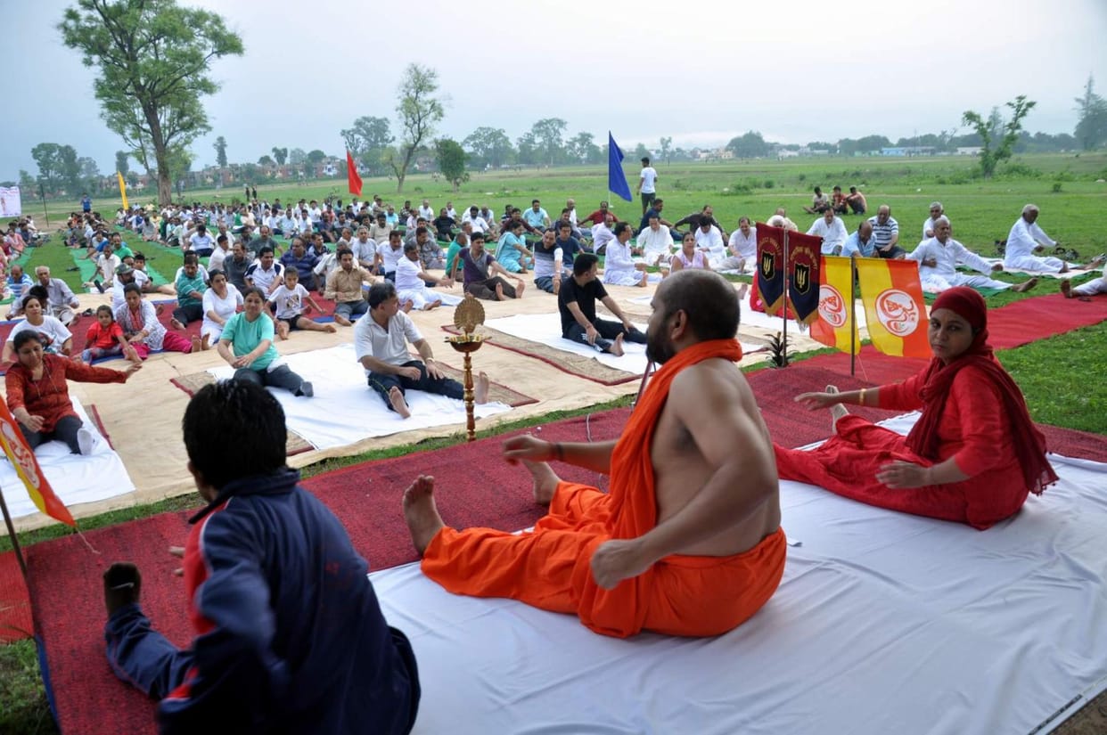 yoga in haridwar and rishikesh on international yoga day