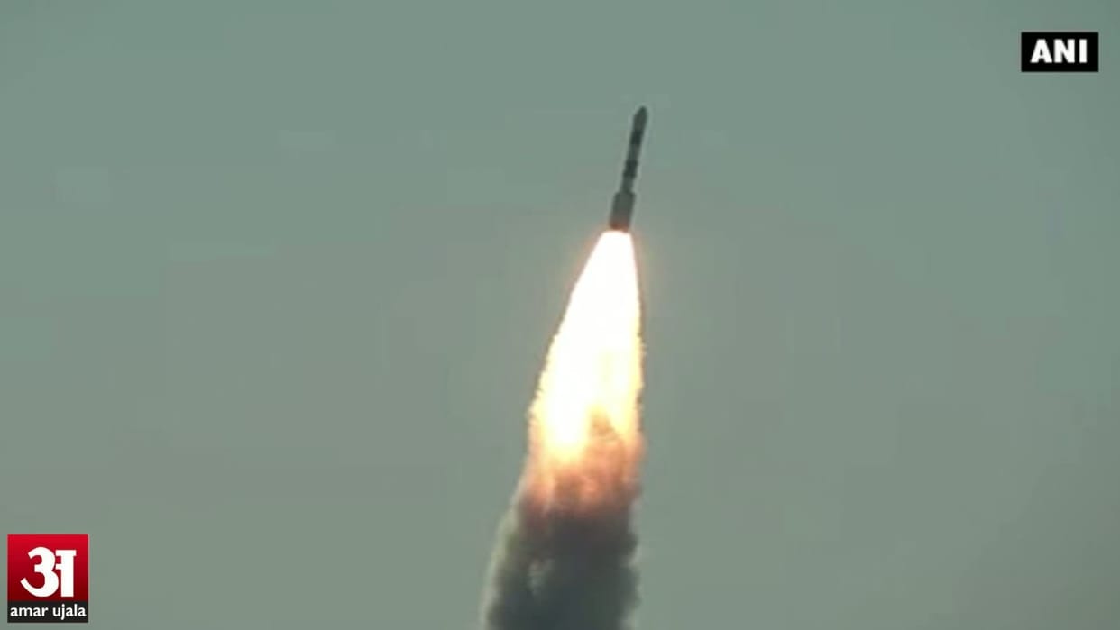 China plans to launch 300 satellites to provide worldwide communication services