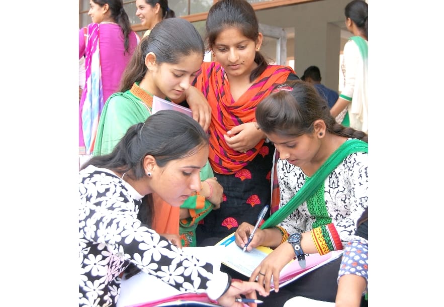 Admission starts in himachal colleges, live photos.