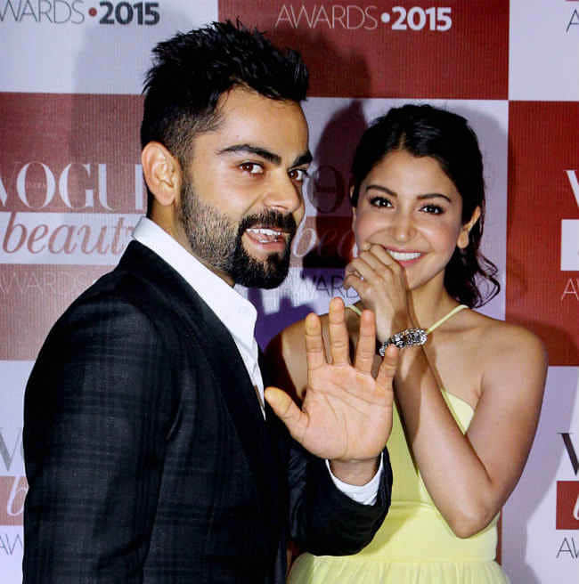 anushka wants special screening of Sultan for Virat