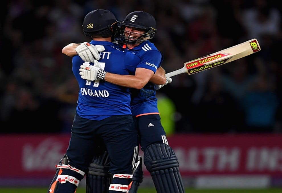 England's Liam Plunkett Seals Stunning Sri Lanka Tie