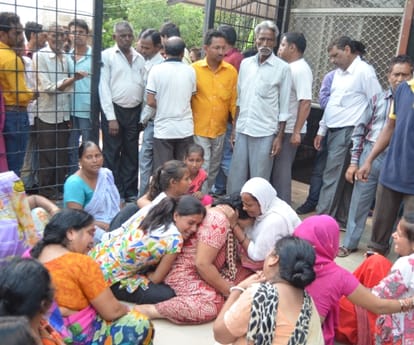 seven people died by drowning in Ganga bairaj.