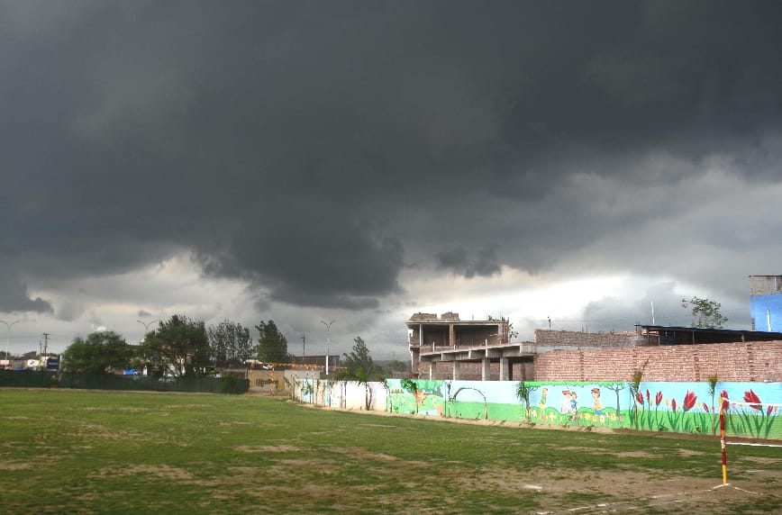 Monsoon second rainfall in himachal, live photos.