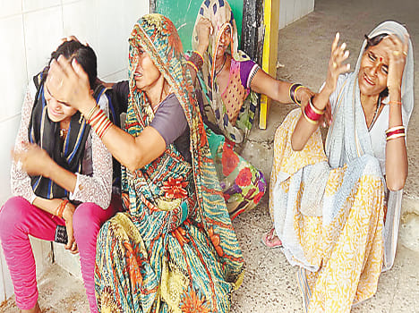 During mining of collapsed Murng brink , death of worker