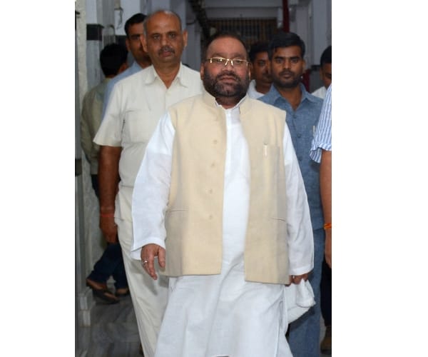 akhilesh yadav will not return this time says swami prasad maurya
