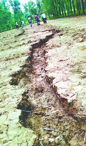 Cracks were torn land into farms