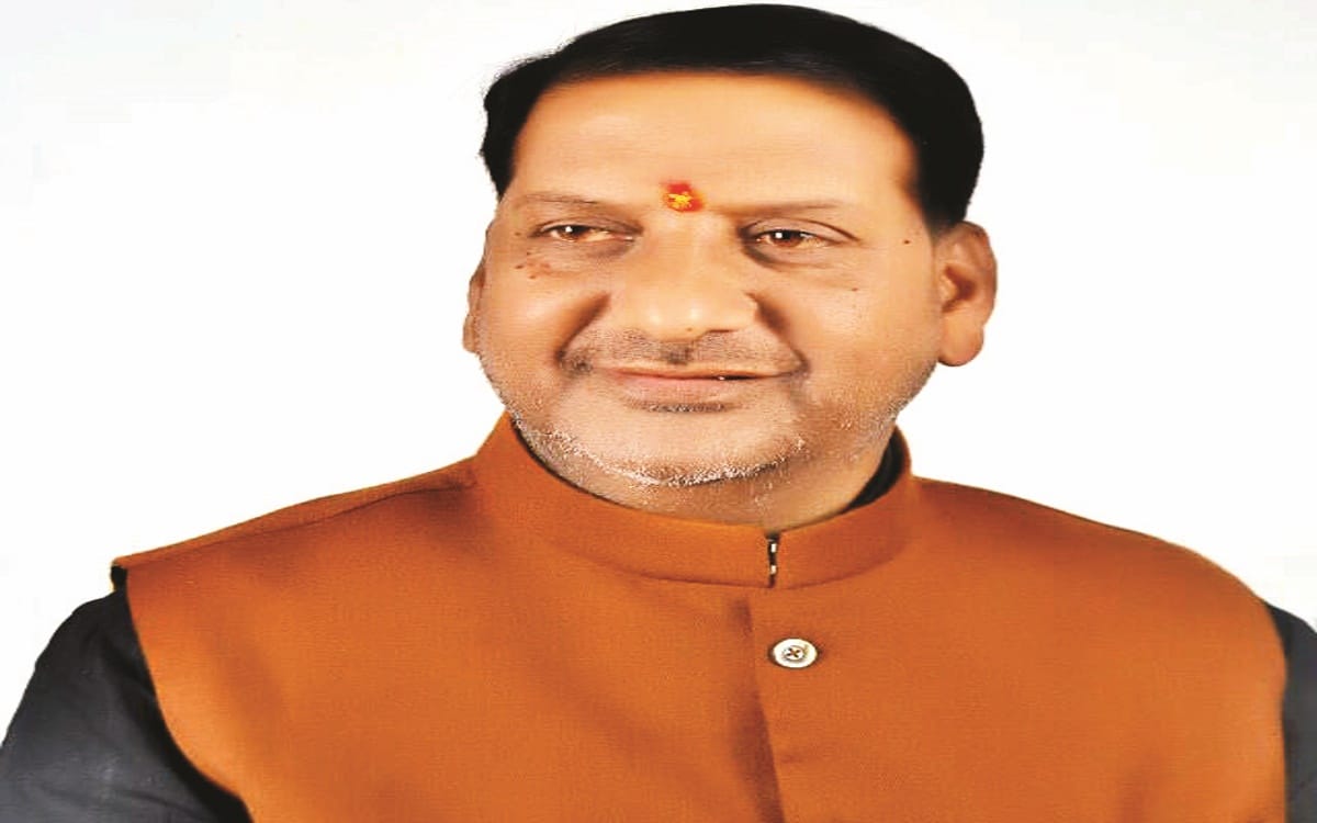 political profile of chhatthe lal nigam