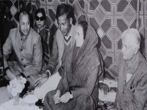  Chief Minister virbhadra singh celebrating 83rd birthday