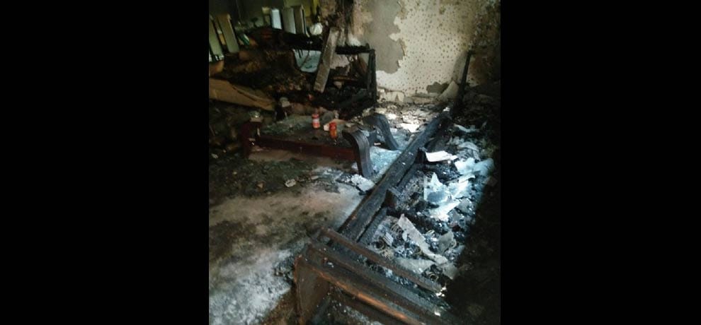 fire in businessman home, the loss of lakhs