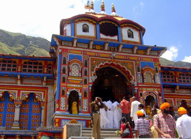 helicopter landing in badrinath dangerous, amit shah scared