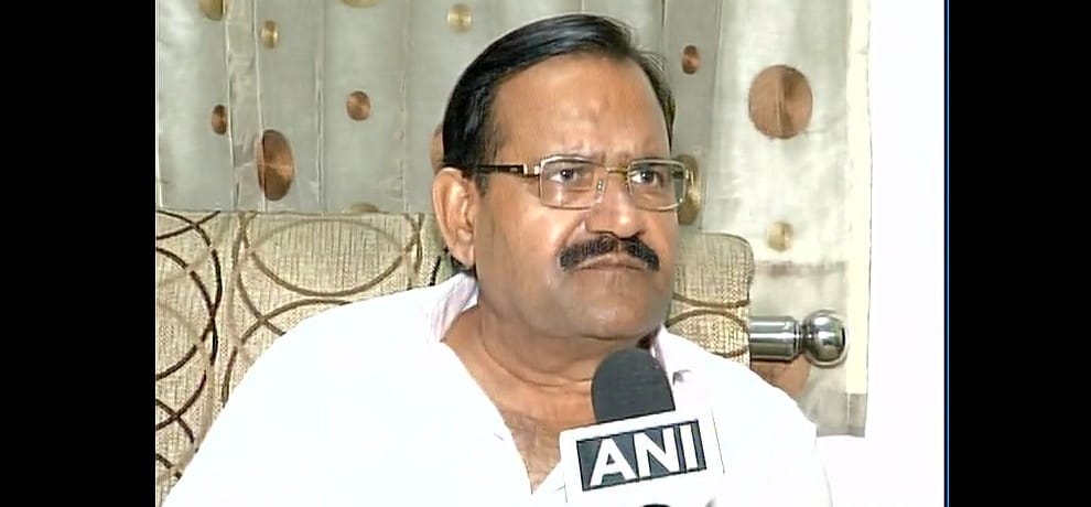karan singh tanwar says kejriwal should be treated in mental hospital otherwise