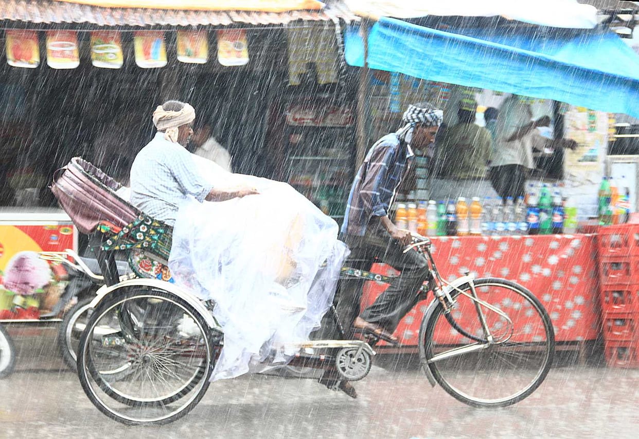 Mercury rolled Jmajm rain, heat relief