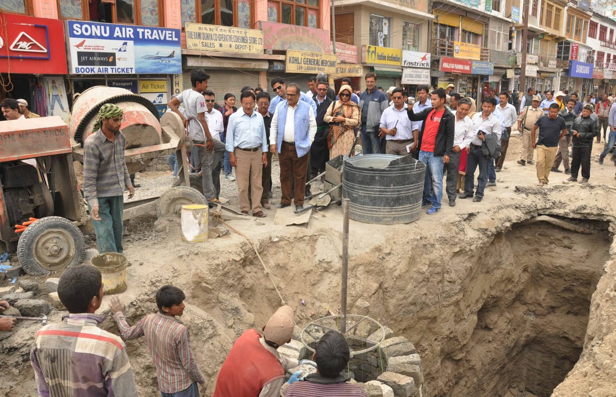 Ladakh will develop on modern lines