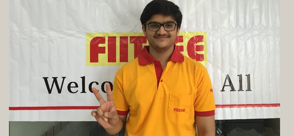 After his studies, like the father of the job do not want to sec JEE topper Pratyush Maini
