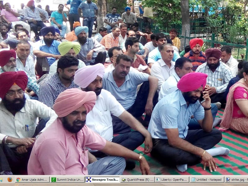strike, batala strike, strike on suspesion, unlimited strike in batala, batala, amritsar 