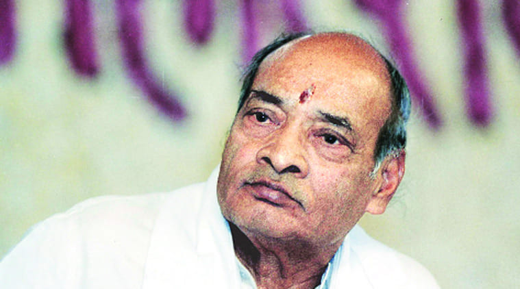 Sanjaya Baru favours Bharat Ratna for PV Narasimha Rao
