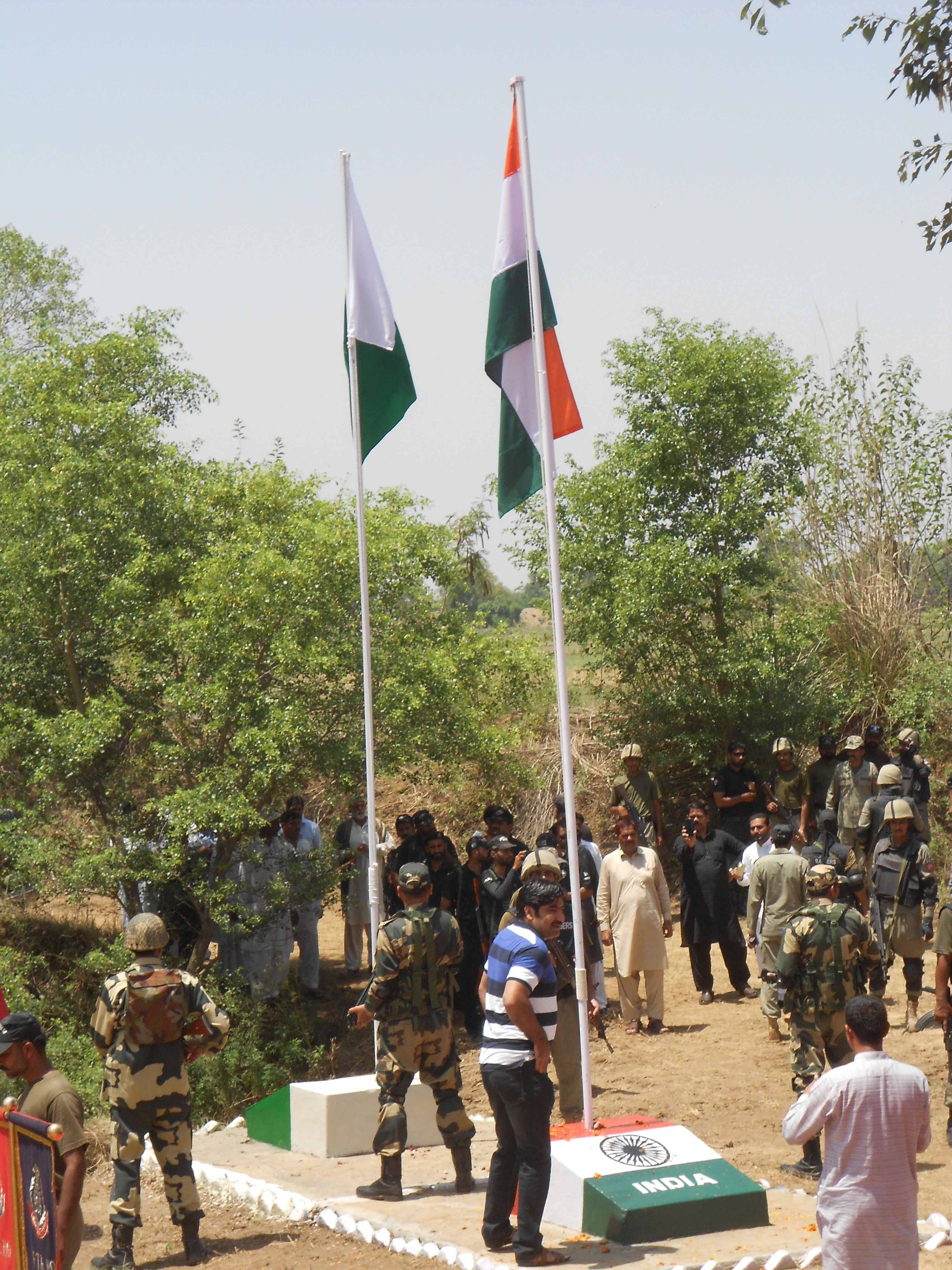 Baba Cmaliyal Fair on border