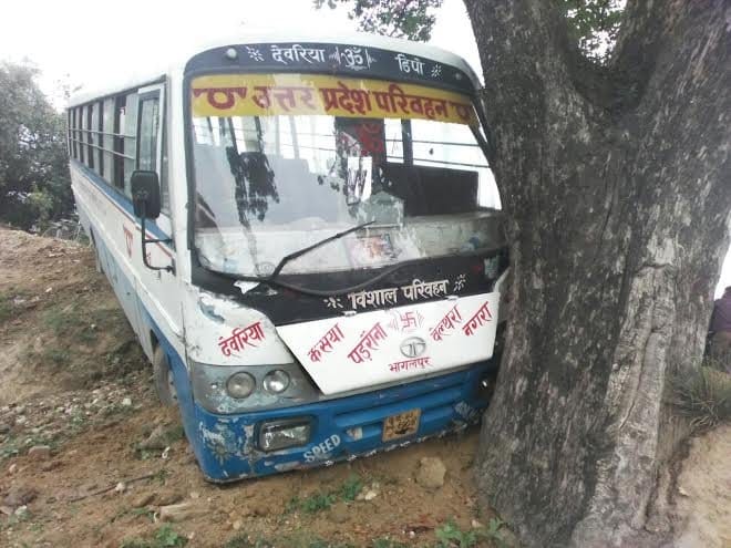 bus accident during overtake