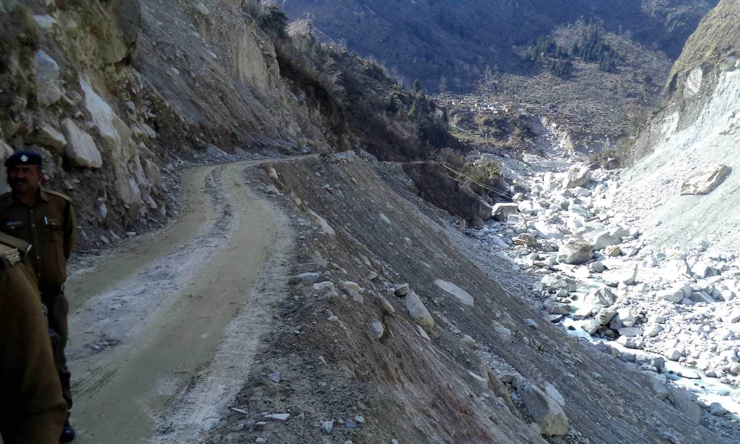 be carefull in badrinath highway