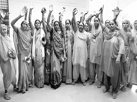 Beating of journalists demonstrated in protest against the Gulabi Gang