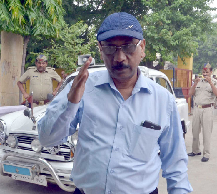 Conflict in UP 's Muzaffarnagar jail , a prisoner's death