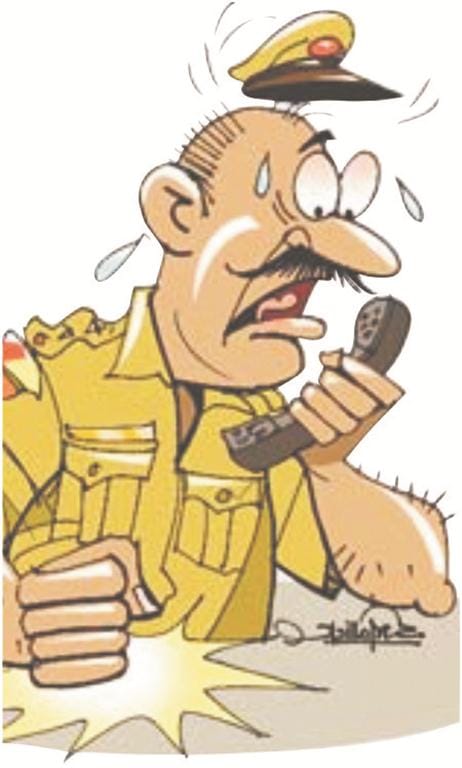 lucknow CO kept sleeping while thieves ran away